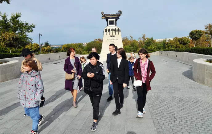 Пешеходная экскурсия «Город у моря»