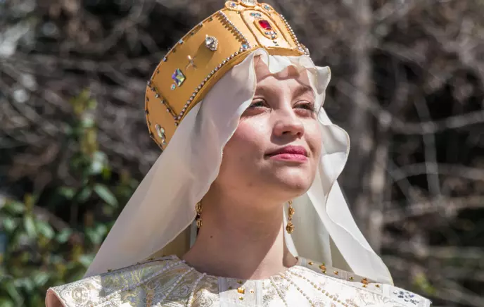 Спектакль - экскурсия «Сквозь века. Потомству в пример»