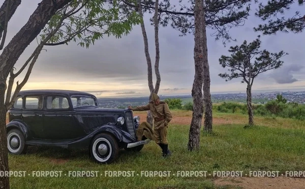 Редкую коллекцию ретроавтомобилей хотят переманить из Севастополя в Крым