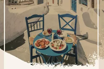 Изображение «Art-Tavern Santorini»