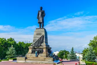 Изображение «Памятник П.С.Нахимову»