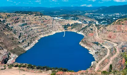 Озеро-сердце. Кадыковский карьер