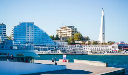 Набережная Корнилова