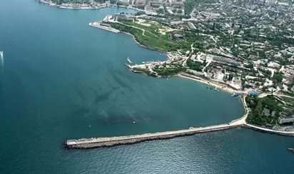 Севастопольский мол