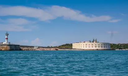 Музейно-выставочный комплекс «Константиновская батарея»