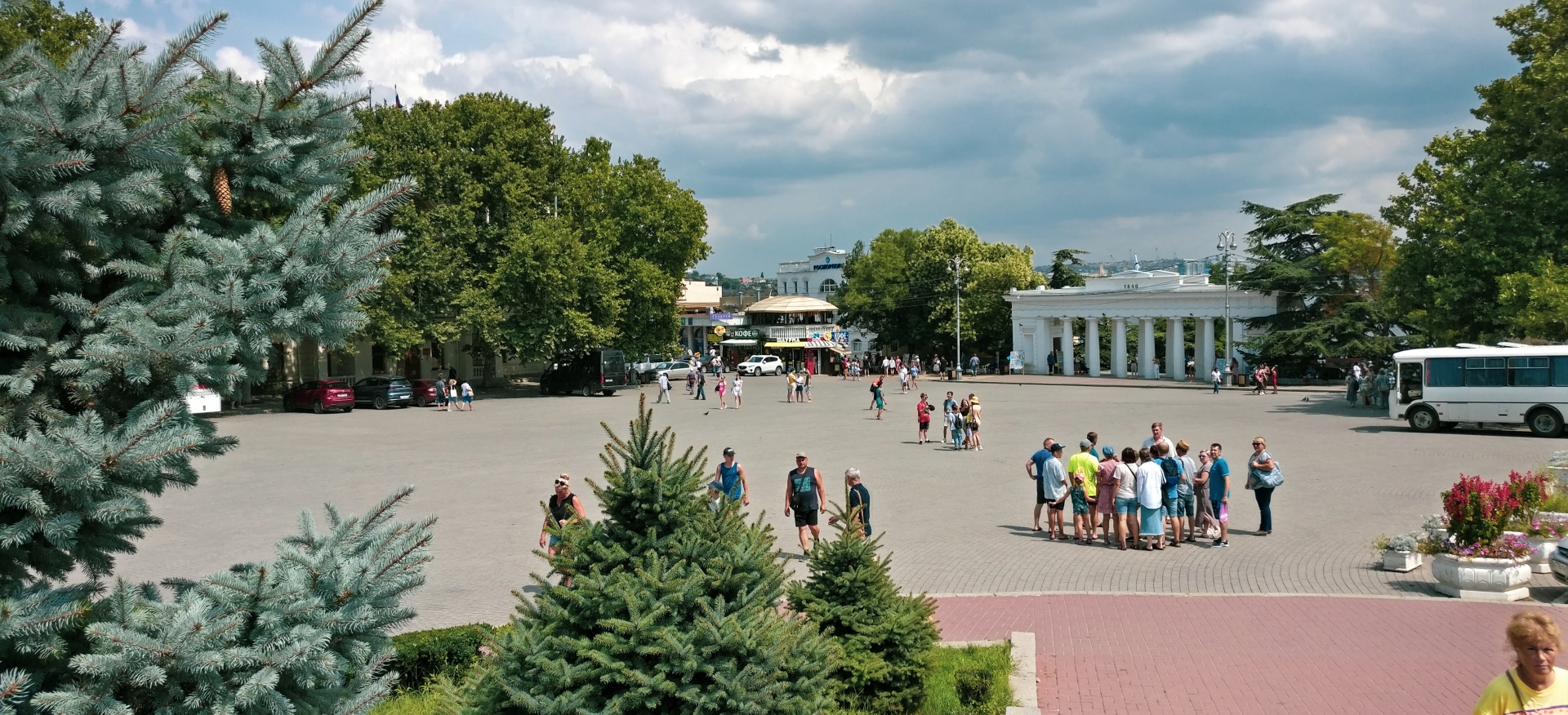 Памятник П.С.Нахимову