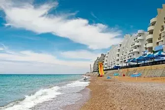 Пляж «Наш парус»