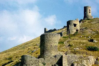 Крепость Чембало